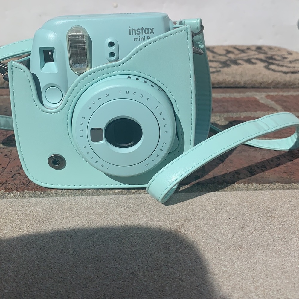 POLOROID CAM - Picture 7 of 7